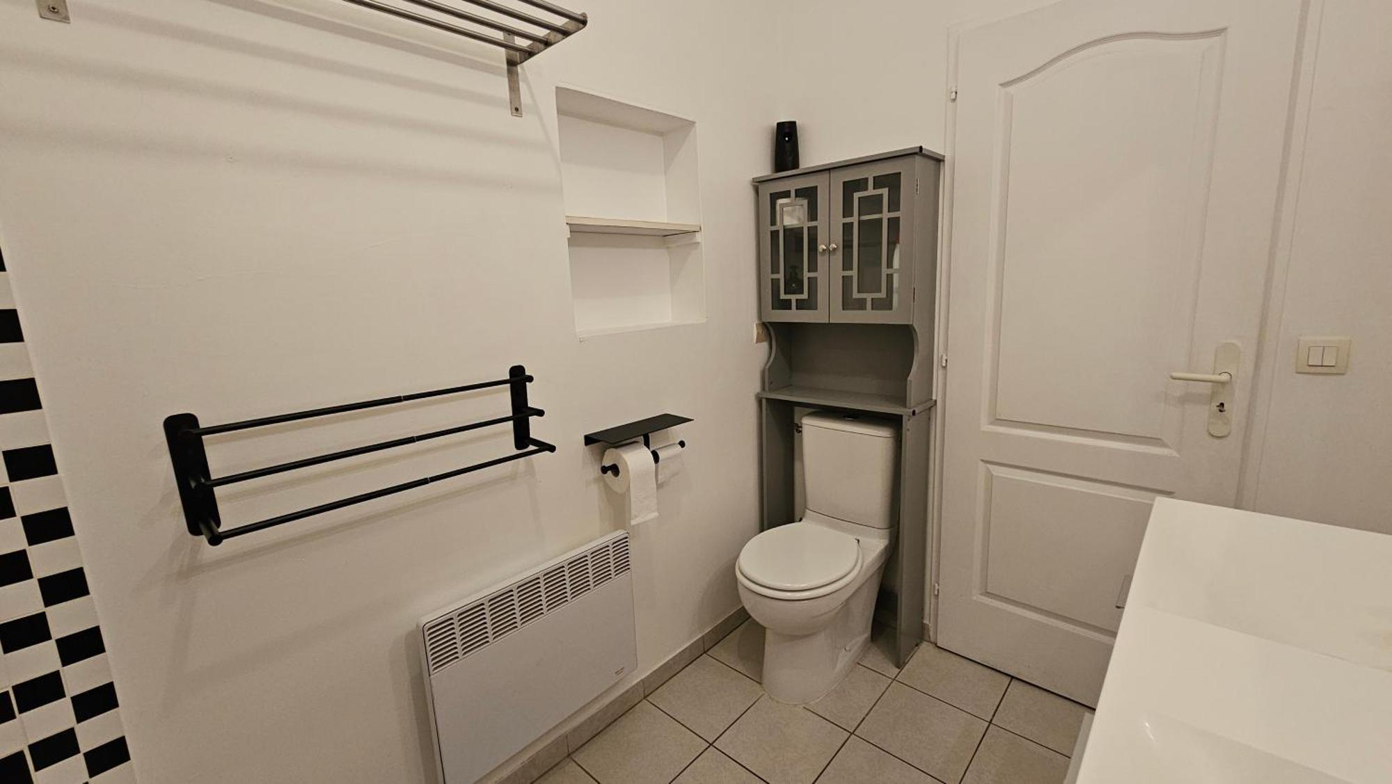 Bed To Rent - Maison Calme Avec Jacuzzi Sous Supplement Μπορντό Εξωτερικό φωτογραφία